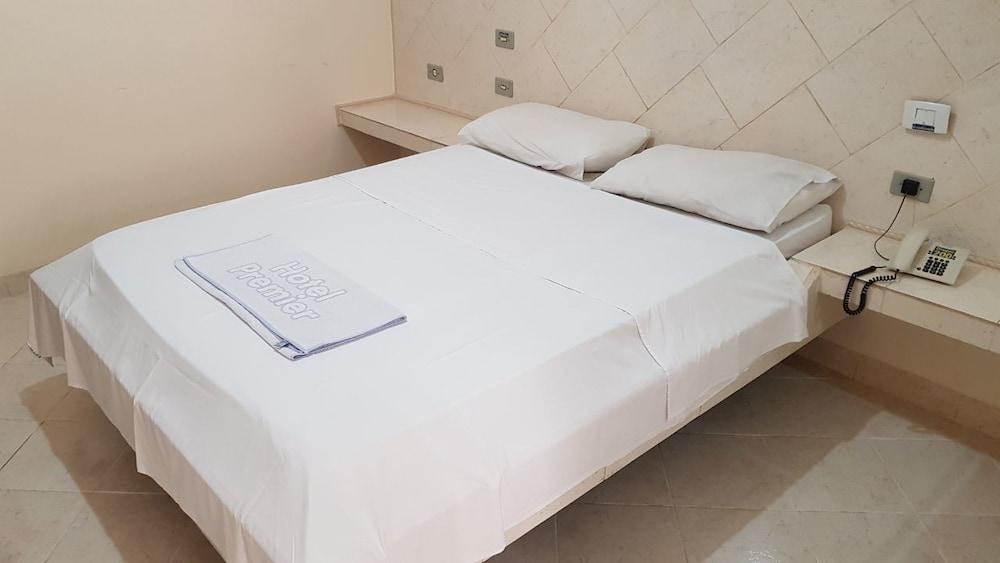 Hotel Premier Campo Grande  Bagian luar foto