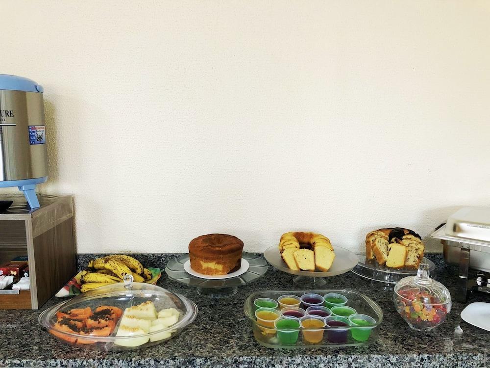 Hotel Premier Campo Grande  Bagian luar foto